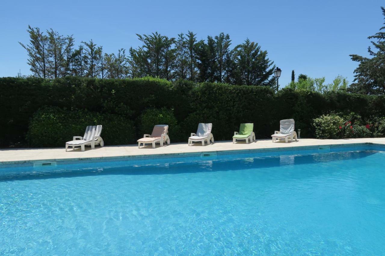 ルールマラン La Luberonne Bed & Breakfast エクステリア 写真