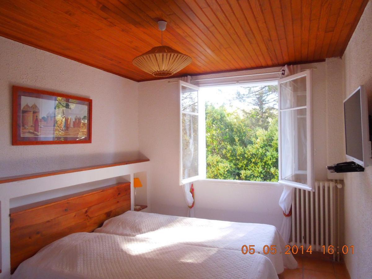 ルールマラン La Luberonne Bed & Breakfast エクステリア 写真